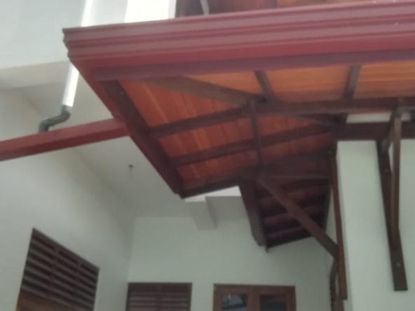 House for Sale in Kaduwela Aduwata Gewal Idam