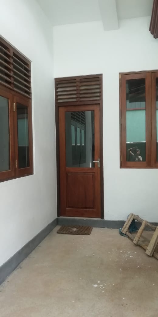 House for Sale in Kaduwela Door Aduwata Gewal