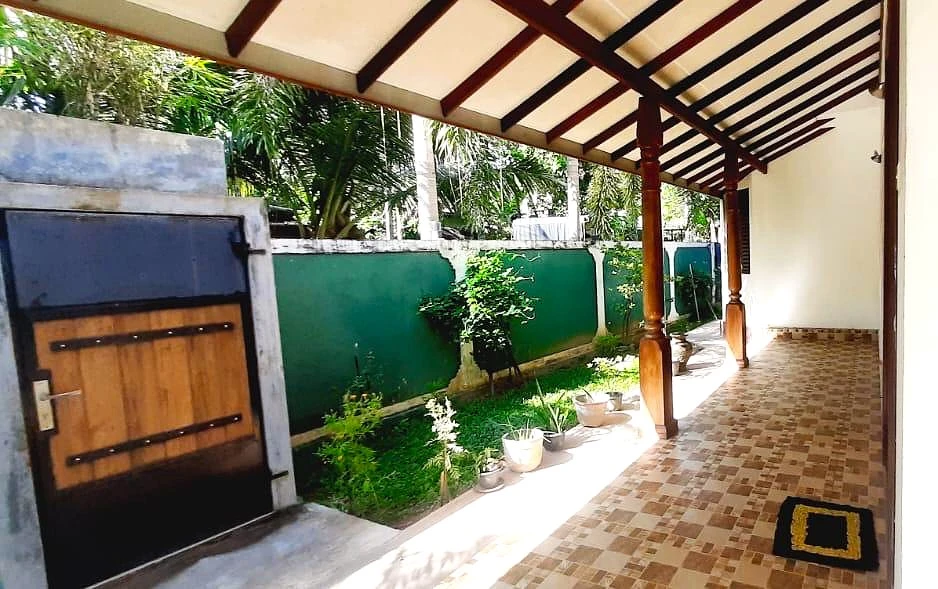 Two-storey House for Sale in Katubedda
