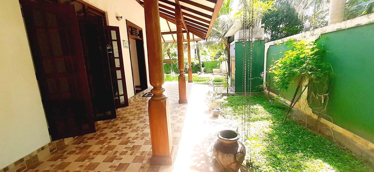 Two-storey House for Sale in Katubedda