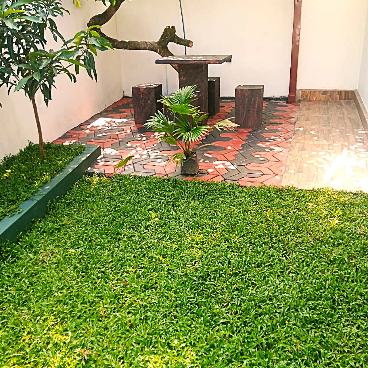 Single Storey House for Sale in Jamburaliya