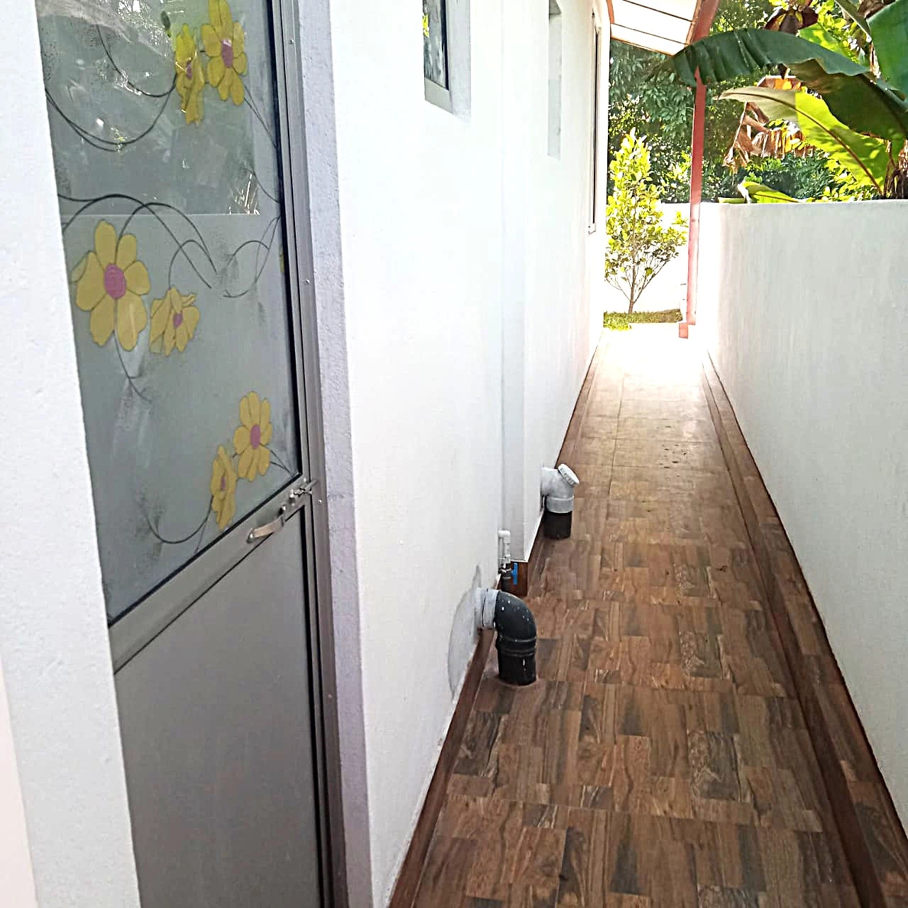 Single Storey House for Sale in Jamburaliya