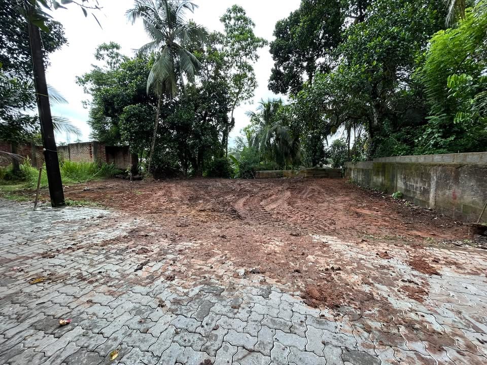 Bare Land for Sale in Malabe nead Cinec SLIIT Campus-aduwatagewalidam.lk